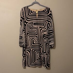 Tahari ASL black & tan swirl long sleeve dress, size 16
